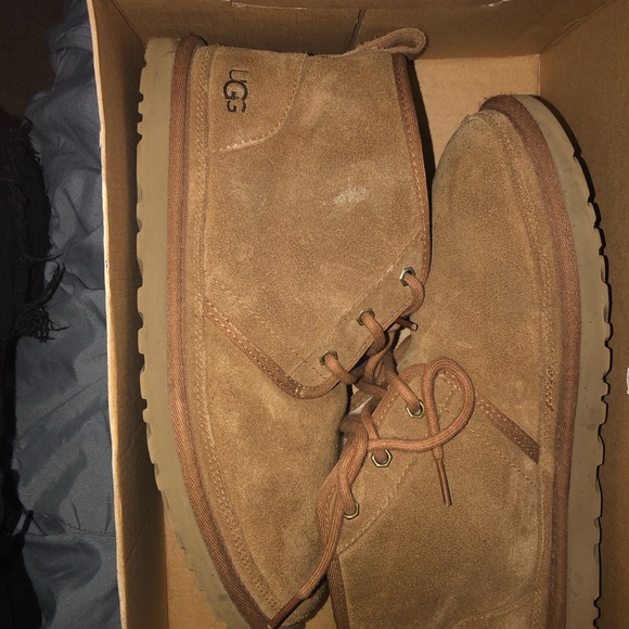 Men uggs - Picture 3 of 4